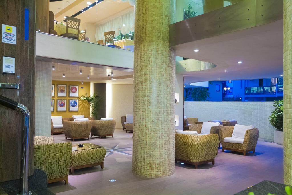 Hotel Europa Бибионе Экстерьер фото